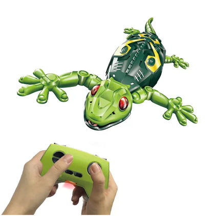 Figuras Y Minimundos Toy Planet R/C Geko Paredes  3.7V multicolor para niños